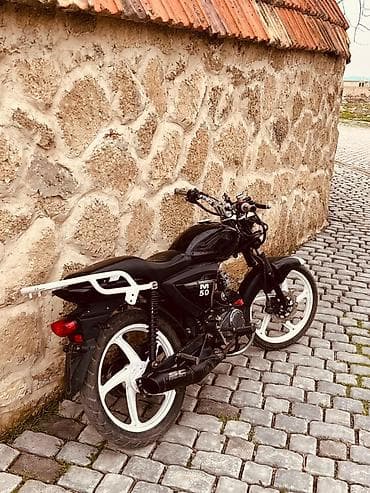 audi q3 2 tdi: - M50, 50 sm3 — 5