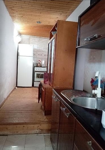 agdasda tecili satilan evler: 3 otaqlı, 95 kv. m, Yeni təmirli — 7