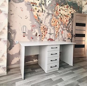 Düz masa, Stulsuz, Polkasız, Siyirməli, MDF