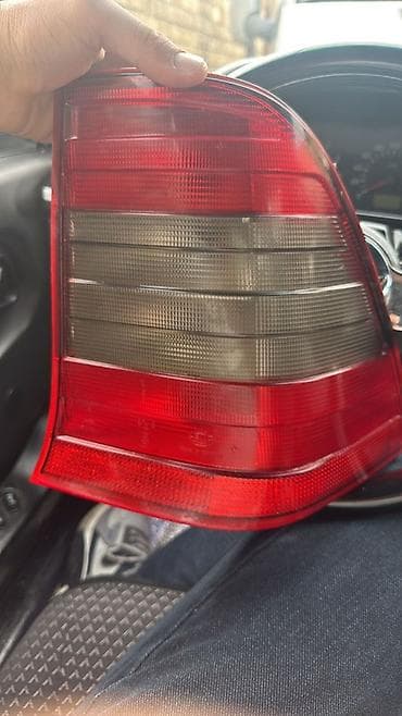 qara 07 sekilleri: Mercedes-Benz Orijinal, Almaniya — 5