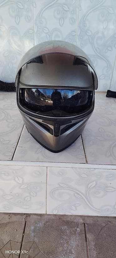 Moto geyim: Satılır siniqi çatı yoxdur hərşey işləyir 75 deyirem real alici olsa — 2