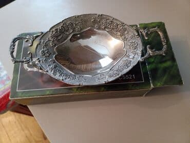 sade alçipan fiqurlari: Dekorativ əşyalar dəsti - İtlə kompozisiyalı masa saatı: Qara-bürünc — 13