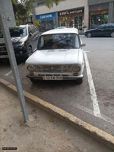 ford transit 8 1: VAZ (LADA) 2102: 1.5 l | 1977 il 175000 km Universal — 1