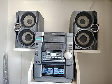Sony MHC-DX30 mini Hi-Fi komponent sistemi Xüsusiyyətlər: - 3 CD