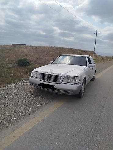 Mercedes-Benz S 280: 2.8 l | 1994 il Sedan — 2