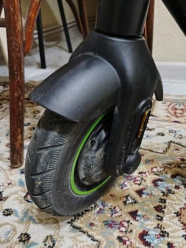 Təxmini 20 gün kuryer işləmişəm restorana işe girdim deyə satıram Ece — 4