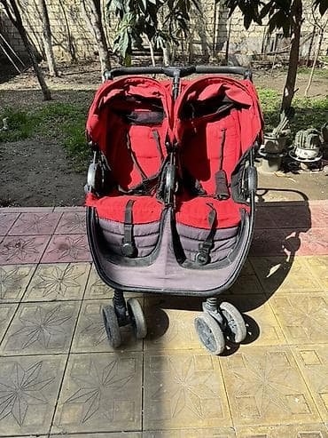 yelləncək stul: Əkizlər üçün araba — 3