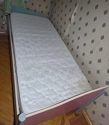 Oğlan və qız üçün, Çarpayı, Bazasız, Matras ilə, Siyirməsiz