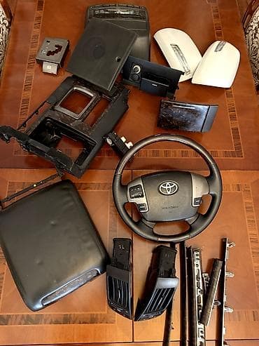 zil 131 satilir: Toyota 200, 2013 il, İşlənmiş — 2