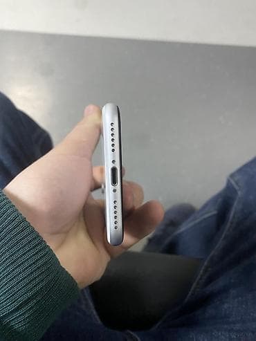 iphone se 2016 ekran: IPhone SE 2020, 64 GB, Ağ, Barmaq izi, Simsiz şarj, Sənədlərlə — 6