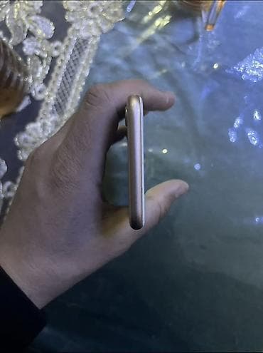 iphone 12 pro max dubai version: IPhone 8, 64 GB, Qızılı, Barmaq izi — 7