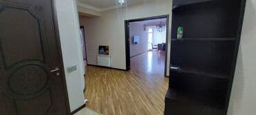 сдается квартира в баку: Xətai metrosuna yaxin 14 mertebeli binanın 7-ci mərtəbəsində yerləşən — 12