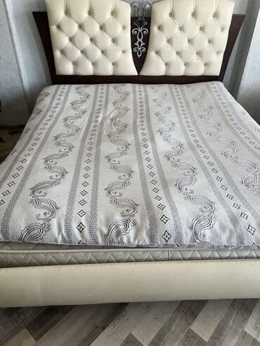 taxt döşəkləri: Cut neferlik taxt doseyi en 1,60 uzunluq 2-2,20 — 1