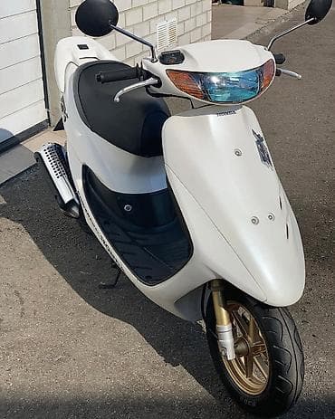 changan benni kreditle: Honda Dio ZX scooter - Model: Honda Dio ZX (AF35 seriyası loqosu — 2