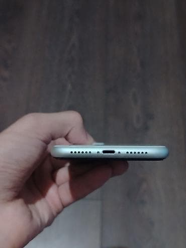 iphone 7s plus: IPhone 11, Ağ, Face ID — 5