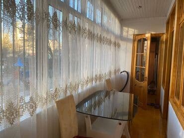 9 ci mikrorayon satilan evler: Bakı, 3 otaqlı, Köhnə tikili, m. Qara Qarayev, 82 kv. m — 6