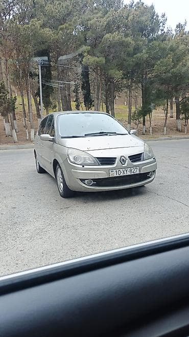07 stop ledi: Renault Grand Scénic, gümüşü rəngdə, 7 yerlik miniven. Xüsusiyyətlər — 6