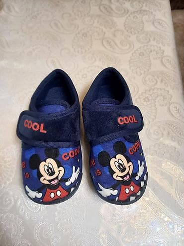 Игрушки: Uşaq ayaqqabisi.Ölçü 26. yenidir.geyinilmeyib.15 azn — 1