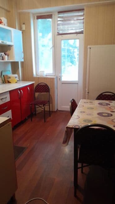 аренда квартир в баку за 200 манат: Xirdalan Cristal 13 otaqli eve 2 telebe ve ya isleyen xanim — 1