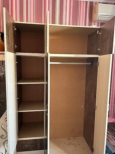 3 qapılı, Güzgülü, Rəngli, Digər material, Açılan, Düz dolab — 1