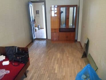 Bakı, 3 otaqlı, Köhnə tikili, m. Nizami, 60 kv. m — 1