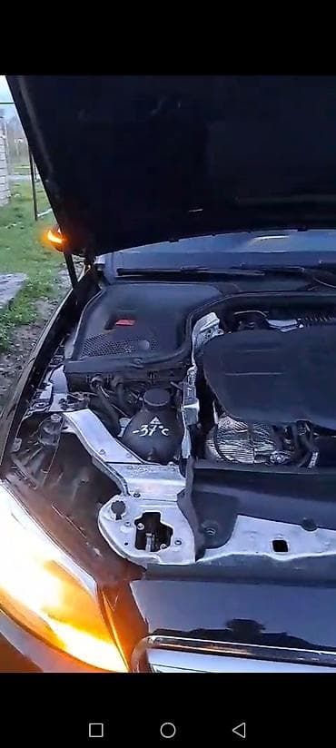 prado sükan: Mercedes-Benz E-Class: 2 l | 2017 il Sedan — 8