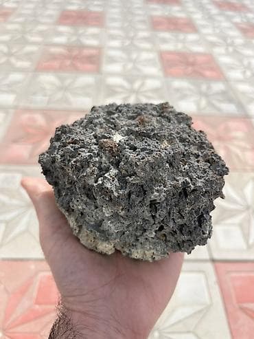 akvamarin daşı qiymeti: AKVARUM üçün tebi vulkanik daşlar akvarum çoz gözel görsenir — 1