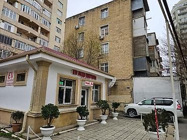 tap az evler berde: Bakı, 3 otaqlı, Köhnə tikili, m. İnşaatçılar, 70 kv. m — 1