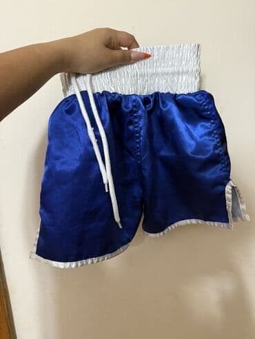 boks elcekler: Boks və fitnes dəsti Dəst tərkibi: - Venum markalı boks əlcəkləri — 12