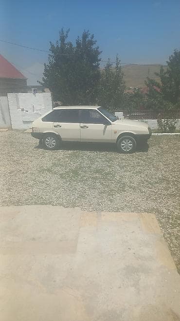 Продажа авто: Model: VAZ 2109 (Lada Samara) hatchbek Kuzov: 5 qapılı, açıq bej rəng — 4