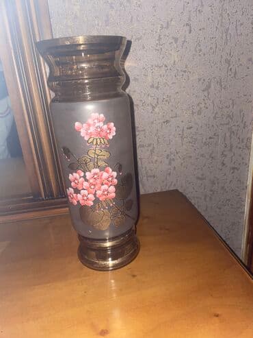 sünü güllər: Güldan tezedir — 2