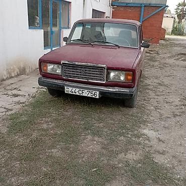lexus az: VAZ 2107 sedan – klassik arxaötürücülü model - Kuzov: 4 qapılı sedan — 4