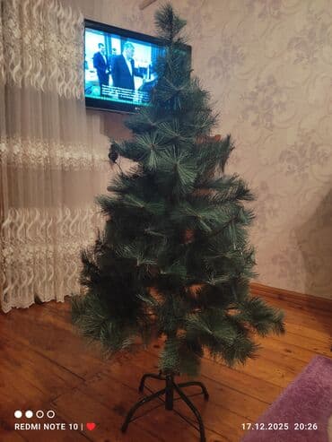 Sun’i şam ağacı - Material: Yüksək sıxlıqlı PVC iynələr, real ağac