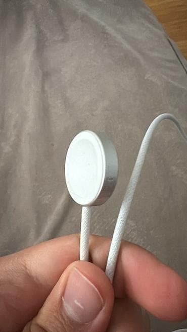 apple se: Simsiz şarj cihazı Apple — 2