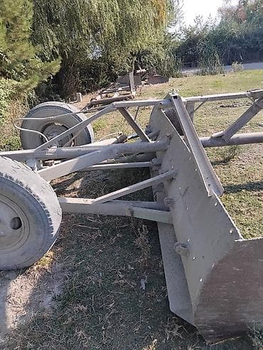 yan güzgülər s: Torpaq planlayıcı-sürütmə bıçağı (traktor üçün qoşqu tipli) - Tip — 2