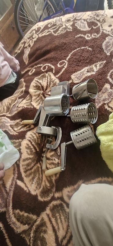 Дом и сад: Mexaniki masaüstü qoz çəkən əl ilə fırlanan, stol kənarına vintlə — 2