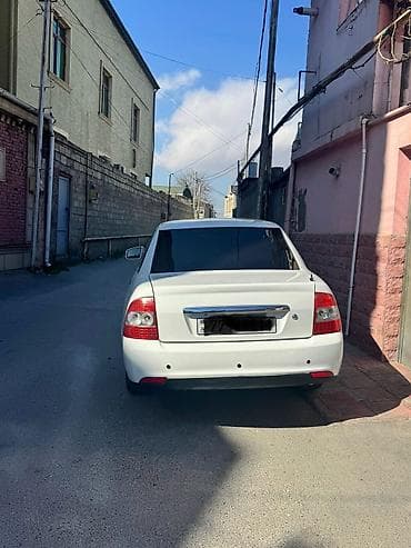 Ehtiyat hissələri: VAZ (LADA) Priora: 1.6 l | 2014 il 222000 km Sedan — 4