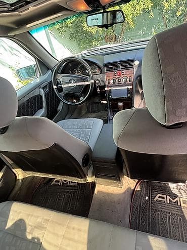 man sat: Mercedes-Benz C 180: 1.8 l | 1996 il Sedan — 6