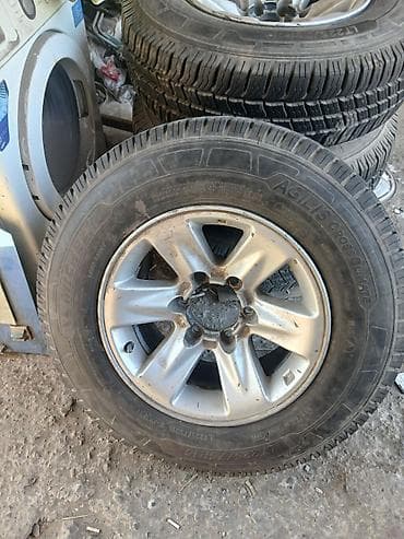 16 disklər: Məhsul: Michelin Agilis CrossClimate şinlər və yüngül lehimli disklər — 3