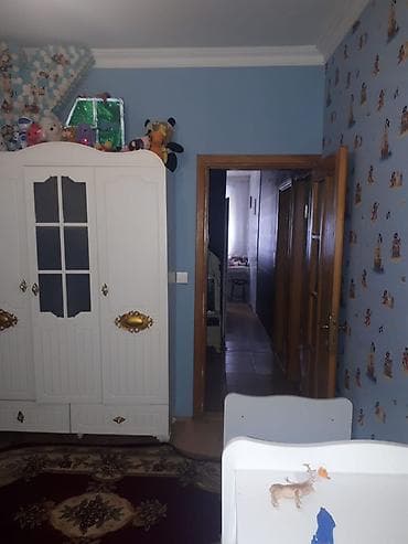 Bakı, 7-ci mikrorayon, 3 otaqlı, Köhnə tikili, m. Dərnəgül, 56 kv. m