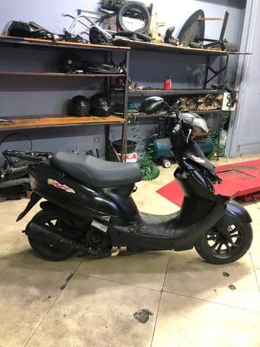 disk teker 4 bolt: Şəhər içi rahat hərəkət üçün praktik skuter. Xüsusiyyətlər: - Korpus — 2