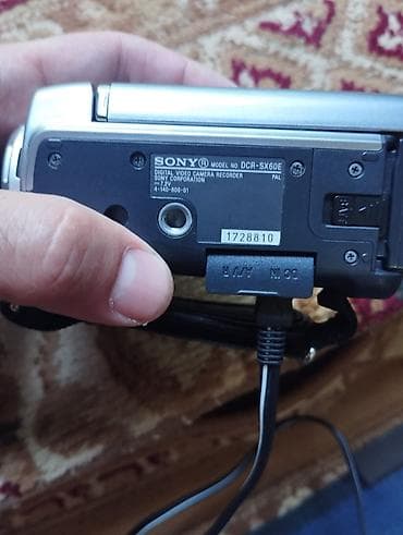Elektronika: Sony DCR-SX60E video kamera satılır. Tam işləkdir, ancaq batareya — 2