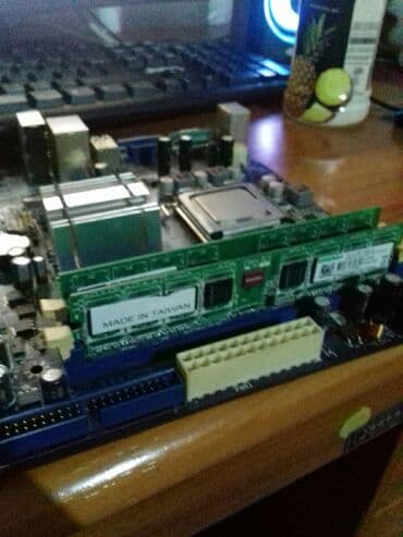 foxconn: FOXCONN LGA775 anakarti – CPU və RAM ilə Xüsusiyyətlər: - Soket — 3