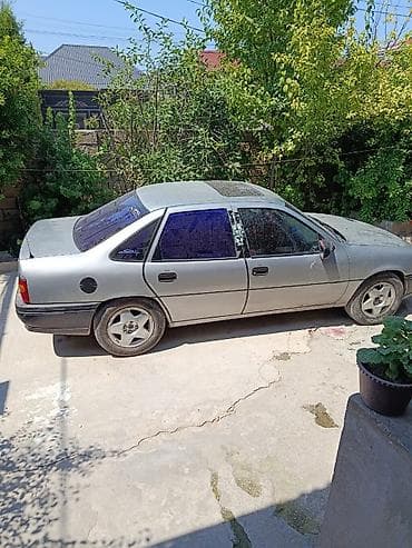 sam diskler: Opel Vectra: 2 l | Sedan — 2