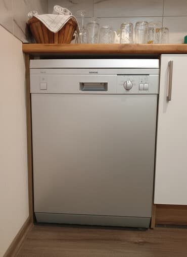 Qabyuyan maşın Siemens, Tam qabaritli (60 sm.), Quraşdırılan, İşlənmiş lalafo.az -da Qabyuyan maşın Siemens, Tam qabaritli (60 sm.), Quraşdırılan, İşlənmiş