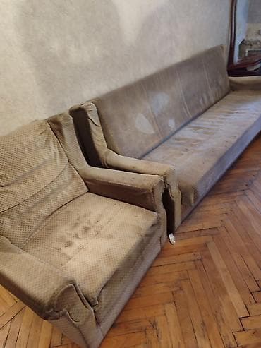 astara mebel: Retro mebel dəsti - Tərkib: iri pəncərəli tualet masası (üstündə üçlü — 7