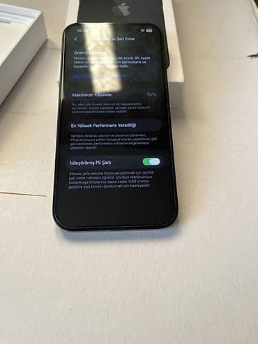 iphone 5 's: IPhone 13, Midnight, Face ID — 2