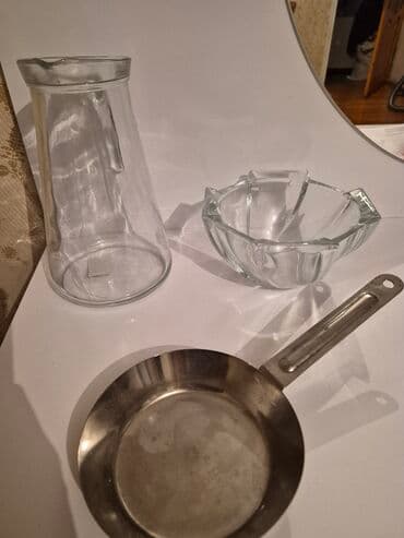 yuxuda qab gormek: Mətbəx ləvazimatları dəsti: - Şüşə qrafa: şəffaf, konus formalı — 1