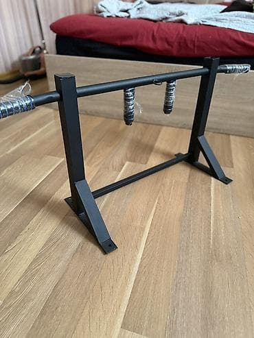 Divara quraşdırılan çoxfunksiyalı turnik - Material: qalın divarlı