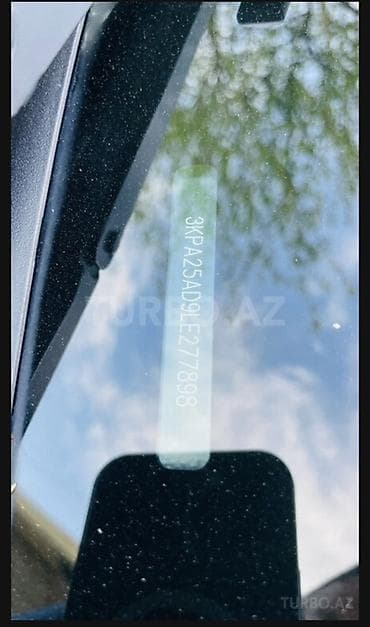 qırmızı maşınlar: Kia Rio: 1.6 l | 2019 il Hetçbek — 7